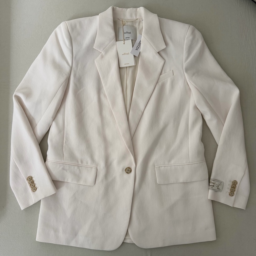 Aritzia Off-White Suit Jacket - Picture 3 of 5